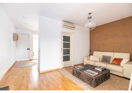 Mieszkanie do wynajęcia - Carrer de Bassols Barcelona, Hiszpania, 79 m², 1552 USD (6349 PLN), NET-90218670