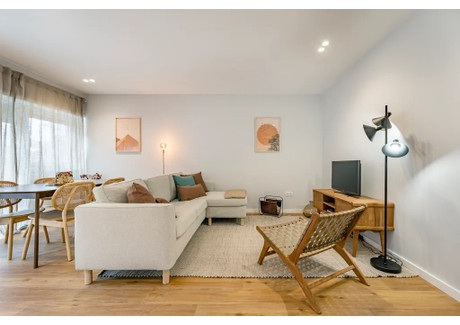 Mieszkanie do wynajęcia - Rua da Firmeza Porto, Portugalia, 70 m², 3268 USD (12 875 PLN), NET-90218867