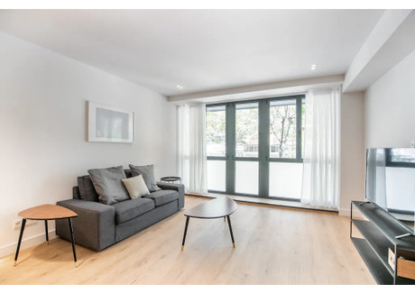 Mieszkanie do wynajęcia - Carrer del Comte d'Urgell Barcelona, Hiszpania, 78 m², 2043 USD (8542 PLN), NET-90219859