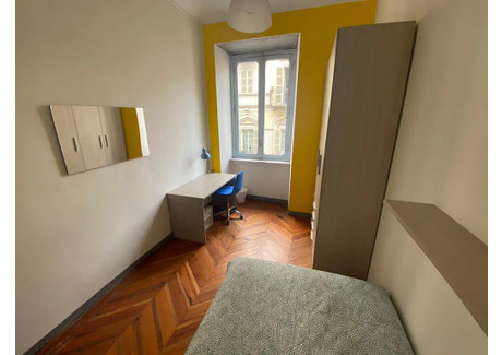 Mieszkanie do wynajęcia - Via Sant'Anselmo Turin, Włochy, 140 m², 582 USD (2382 PLN), NET-90219889