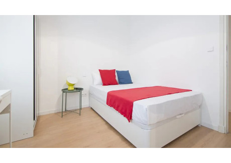 Mieszkanie do wynajęcia - Calle de la Princesa Madrid, Hiszpania, 234 m², 435 USD (1715 PLN), NET-90210510