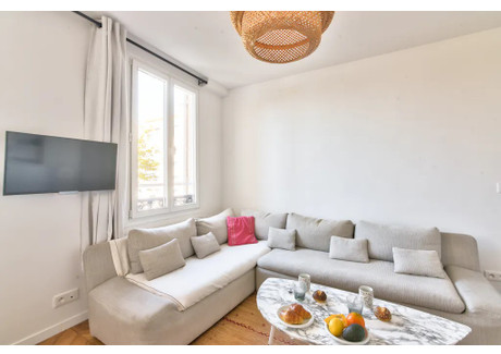 Mieszkanie do wynajęcia - Rue Pierre Fontaine Paris, Francja, 52 m², 1693 USD (6550 PLN), NET-90210623