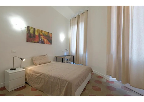 Mieszkanie do wynajęcia - Viale Regina Margherita Rome, Włochy, 170 m², 721 USD (2992 PLN), NET-90210714