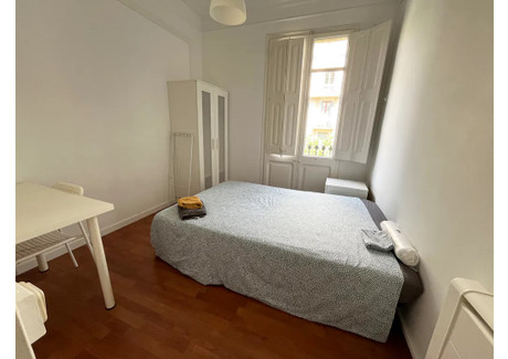 Mieszkanie do wynajęcia - Carrer de Muntaner Barcelona, Hiszpania, 140 m², 648 USD (2488 PLN), NET-90211409