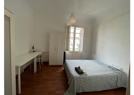 Mieszkanie do wynajęcia - Carrer de Muntaner Barcelona, Hiszpania, 140 m², 645 USD (2599 PLN), NET-90211412