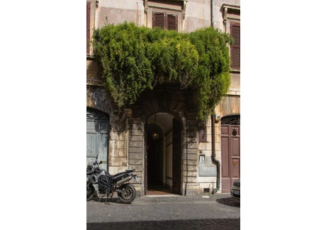 Mieszkanie do wynajęcia - Via di Monserrato Rome, Włochy, 70 m², 2776 USD (11 603 PLN), NET-90211486