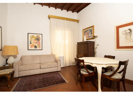 Mieszkanie do wynajęcia - Via dei Bardi Florence, Włochy, 50 m², 1559 USD (6392 PLN), NET-90211577