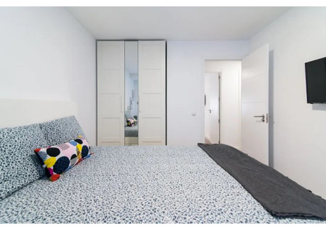 Mieszkanie do wynajęcia - Calle de Aguilón Madrid, Hiszpania, 100 m², 663 USD (2611 PLN), NET-90212538