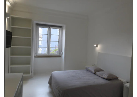 Mieszkanie do wynajęcia - Avenida Cinco de Outubro Lisbon, Portugalia, 210 m², 732 USD (3039 PLN), NET-90212580