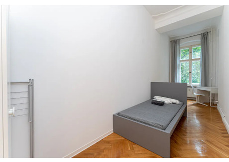 Mieszkanie do wynajęcia - Bornholmer Straße Berlin, Niemcy, 116 m², 721 USD (2767 PLN), NET-90212762