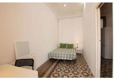 Mieszkanie do wynajęcia - Carrer de Balmes Barcelona, Hiszpania, 250 m², 684 USD (2673 PLN), NET-90212842