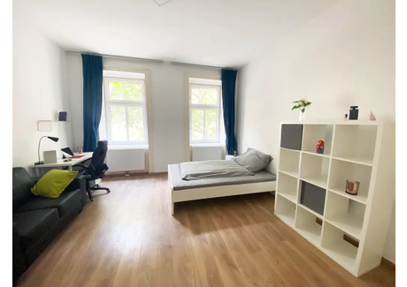 Mieszkanie do wynajęcia - Wassergasse Vienna, Austria, 70 m², 749 USD (3064 PLN), NET-90213450