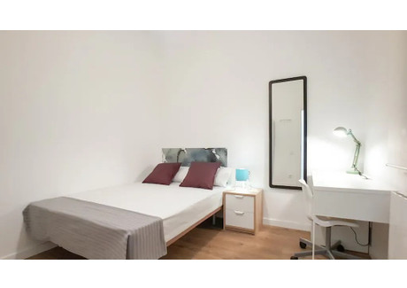 Mieszkanie do wynajęcia - Gran Via de les Corts Catalanes Barcelona, Hiszpania, 122 m², 727 USD (2793 PLN), NET-90213496