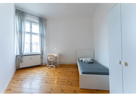 Mieszkanie do wynajęcia - Bornholmer Straße Berlin, Niemcy, 119 m², 726 USD (2978 PLN), NET-90213999