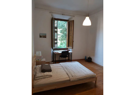 Mieszkanie do wynajęcia - Via Trieste Florence, Włochy, 130 m², 619 USD (2568 PLN), NET-90224549