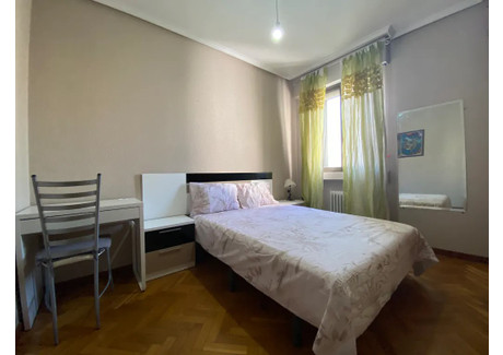 Mieszkanie do wynajęcia - Calle de Áncora Madrid, Hiszpania, 150 m², 776 USD (2980 PLN), NET-90225058