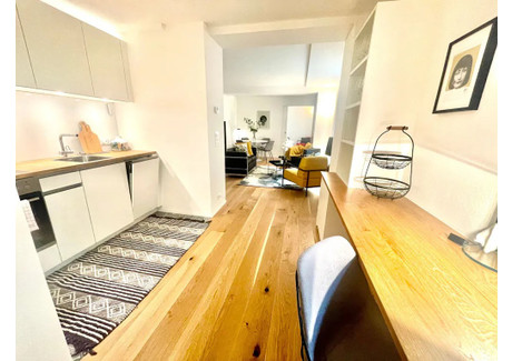 Mieszkanie do wynajęcia - Eidmattstrasse Zurich, Szwajcaria, 60 m², 7623 USD (29 198 PLN), NET-90225283