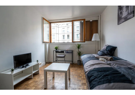 Mieszkanie do wynajęcia - Rue des Envierges Paris, Francja, 22 m², 2069 USD (7945 PLN), NET-90225332