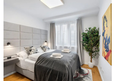 Mieszkanie do wynajęcia - Rennweg Vienna, Austria, 65 m², 2782 USD (10 657 PLN), NET-90226076