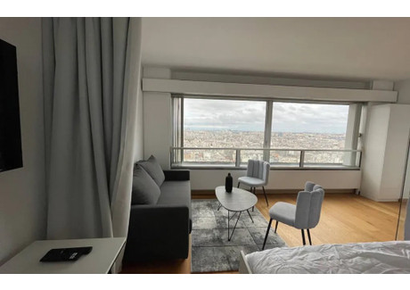 Mieszkanie do wynajęcia - Rue Émeriau Paris, Francja, 24 m², 2546 USD (9778 PLN), NET-90226230