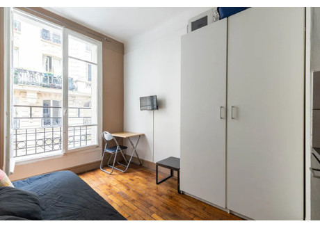 Mieszkanie do wynajęcia - Rue de Tocqueville Paris, Francja, 16 m², 1923 USD (7712 PLN), NET-90226252