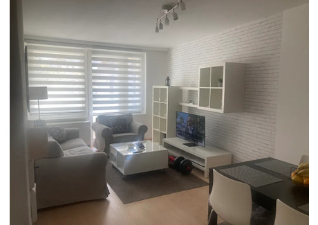 Mieszkanie do wynajęcia - Zennerstraße Vienna, Austria, 60 m², 848 USD (3402 PLN), NET-90226676