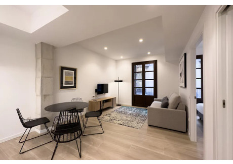 Mieszkanie do wynajęcia - Carrer de Sant Pere Més Baix Barcelona, Hiszpania, 85 m², 3859 USD (14 820 PLN), NET-90227177