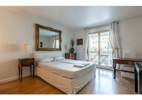 Mieszkanie do wynajęcia - Avenue Marceau Paris, Francja, 19 m², 3448 USD (13 343 PLN), NET-90227750