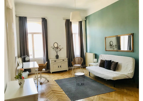 Mieszkanie do wynajęcia - Bezerédj utca Budapest, Węgry, 24 m², 832 USD (3411 PLN), NET-90227777