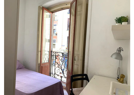 Mieszkanie do wynajęcia - Calle de la Cruz Madrid, Hiszpania, 140 m², 495 USD (2069 PLN), NET-90229442