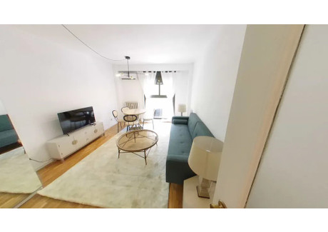 Mieszkanie do wynajęcia - Calle de Juan Álvarez Mendizábal Madrid, Hiszpania, 115 m², 1830 USD (7209 PLN), NET-90220182