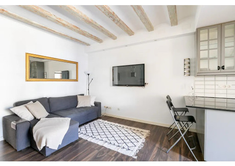 Mieszkanie do wynajęcia - Carrer de la Creu dels Molers Barcelona, Hiszpania, 70 m², 1552 USD (5960 PLN), NET-90220196