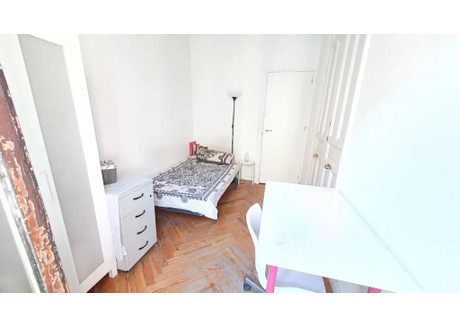 Mieszkanie do wynajęcia - Calle del Arenal Madrid, Hiszpania, 180 m², 615 USD (2363 PLN), NET-90220510