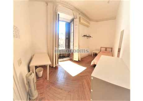 Mieszkanie do wynajęcia - Calle del Arenal Madrid, Hiszpania, 240 m², 649 USD (2604 PLN), NET-90220524