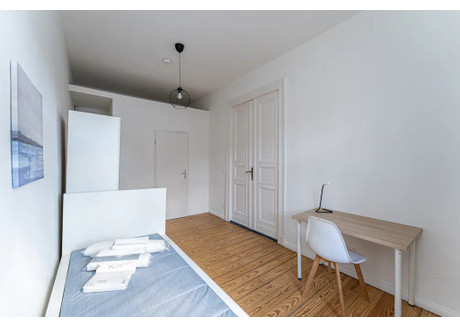 Mieszkanie do wynajęcia - Gabriel-Max-Straße Berlin, Niemcy, 93 m², 803 USD (3076 PLN), NET-90221683