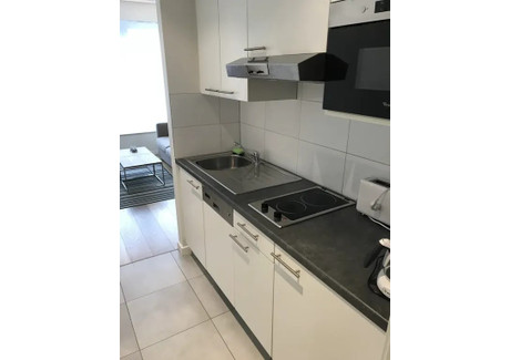 Mieszkanie do wynajęcia - Calle Luis de Velázquez Málaga, Hiszpania, 40 m², 738 USD (3019 PLN), NET-90221741