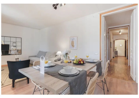 Mieszkanie do wynajęcia - Carrer de Rocafort Barcelona, Hiszpania, 85 m², 4163 USD (17 402 PLN), NET-90222029