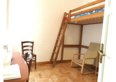 Mieszkanie do wynajęcia - Via La Spezia Rome, Włochy, 75 m², 569 USD (2225 PLN), NET-90222345