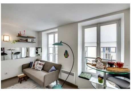 Mieszkanie do wynajęcia - Rue d'Enghien Paris, Francja, 26 m², 6921 USD (26 576 PLN), NET-90222373