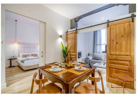 Mieszkanie do wynajęcia - Carrer de Sepúlveda Barcelona, Hiszpania, 55 m², 2090 USD (8736 PLN), NET-90222438