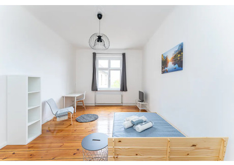 Mieszkanie do wynajęcia - Hermannstraße Berlin, Niemcy, 115 m², 878 USD (3431 PLN), NET-90223099