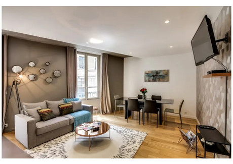 Mieszkanie do wynajęcia - Rue La Boétie Paris, Francja, 80 m², 10 765 USD (44 997 PLN), NET-90223565