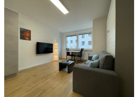 Mieszkanie do wynajęcia - Friedenstraße Düsseldorf, Niemcy, 30 m², 920 USD (3706 PLN), NET-90234562