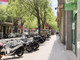 Mieszkanie do wynajęcia - Carrer de Viladomat Barcelona, Hiszpania, 87 m², 743 USD (3085 PLN), NET-90235024