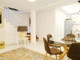 Mieszkanie do wynajęcia - Calle de Rosa de Silva Madrid, Hiszpania, 220 m², 817 USD (3218 PLN), NET-90235885