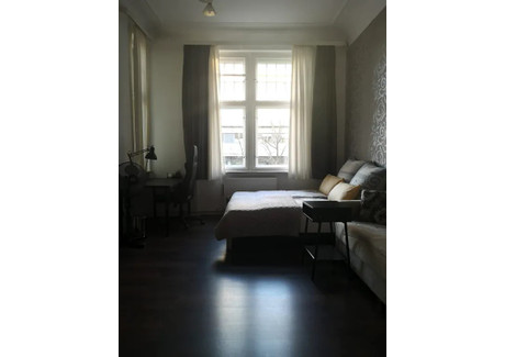 Mieszkanie do wynajęcia - Clayallee Berlin, Niemcy, 75 m², 722 USD (2996 PLN), NET-90236076