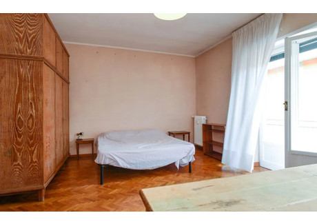 Mieszkanie do wynajęcia - Lungotevere Dante Rome, Włochy, 120 m², 748 USD (2874 PLN), NET-90236179