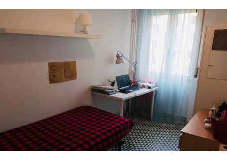 Mieszkanie do wynajęcia - Circonvallazione Nomentana Rome, Włochy, 120 m², 498 USD (1913 PLN), NET-90236209