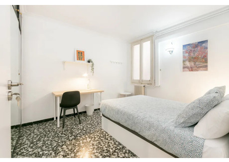 Mieszkanie do wynajęcia - Carrer del Rosselló Barcelona, Hiszpania, 175 m², 618 USD (2565 PLN), NET-90237119