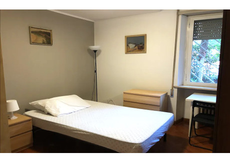 Mieszkanie do wynajęcia - Viale Egeo Rome, Włochy, 120 m², 596 USD (2364 PLN), NET-90237271